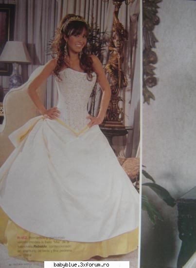 Anahi imbracata in rochii de mireasa - Ii sta ff bn .Zici ca este o printesa - Anahi