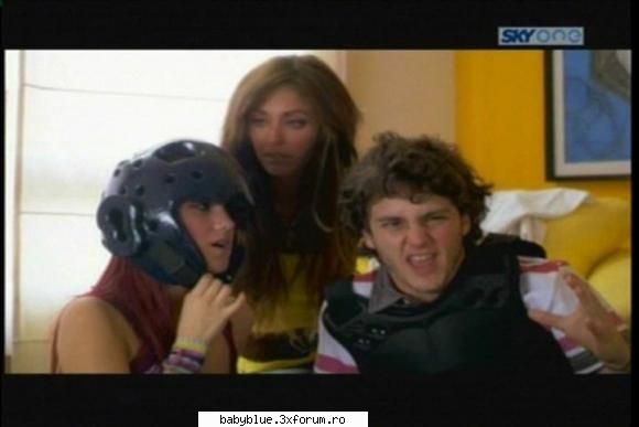 Anahi in telenovela Rbd la Familia - Mihaela24 - Anahi