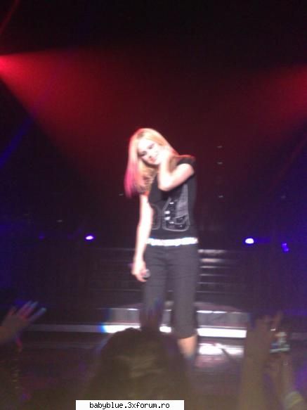 Avril in concerte** - baby_blue - Avril Lavigne
