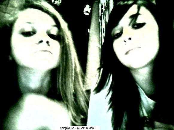 POZE EMO - Mihaela24 - Cafenea