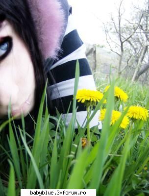 POZE EMO - Mihaela24 - Cafenea