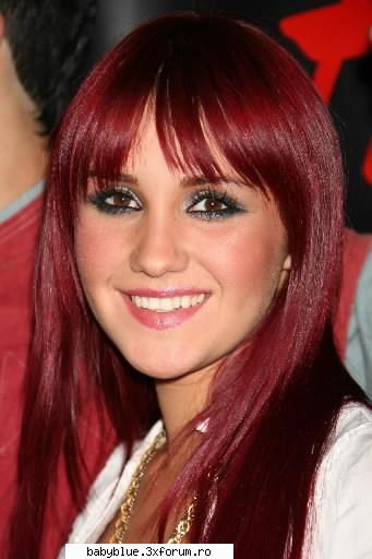 Privirea si machiajul lui Dulce - baby_blue - Dulce