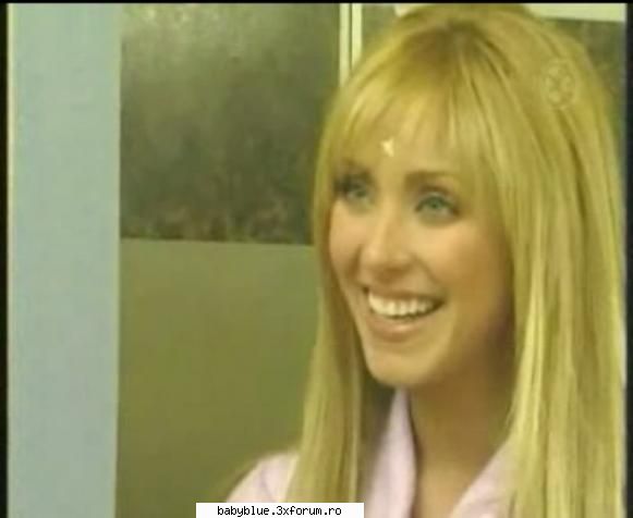 Stelutele lui Mia - baby_blue - Anahi